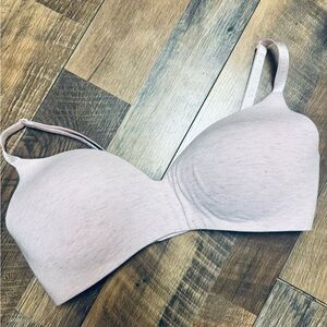 Victoria's Secret Light Pink Bra